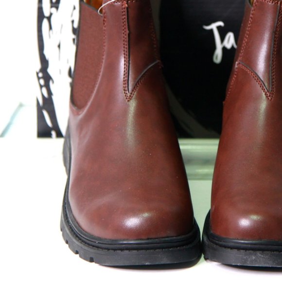 Jack 'n Jill Chelsea Brown Boots Size 12 Never Worn - Picture 7 of 7